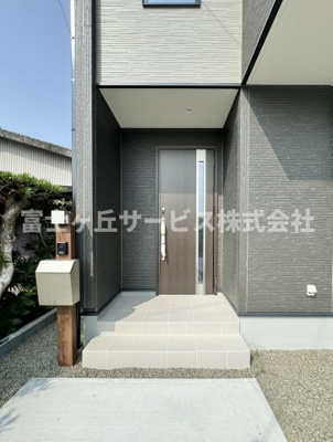 【エントランス】 | 静岡市駿河区中島 新築一戸建て 1号棟 | エントランスです