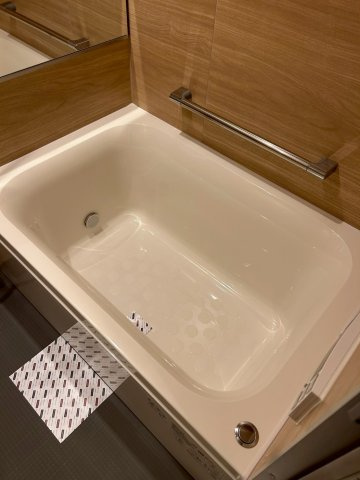 シーズンフラッツ新大塚の浴室