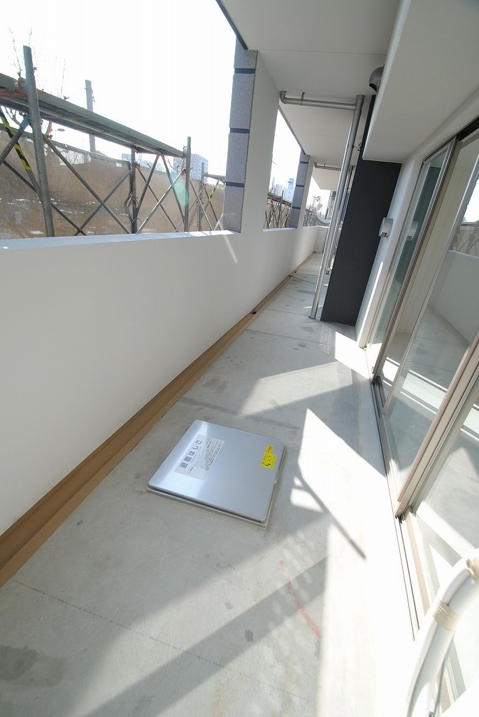 アーバンコート中央町のバルコニー