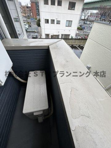 仲介手数料０円！Casa Avenue Tsurumaiのバルコニー