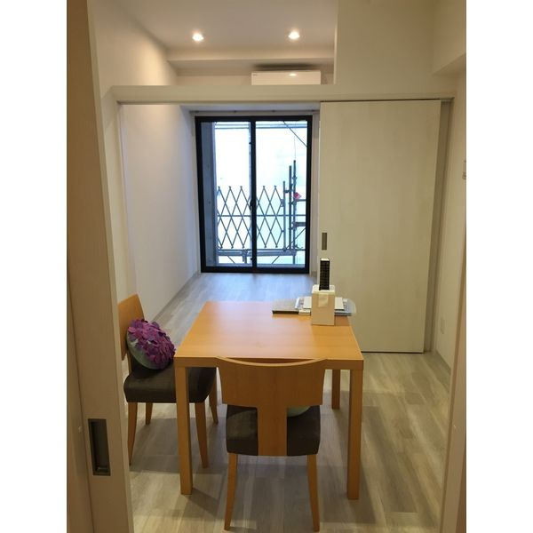 AZUR YABACHOの内装