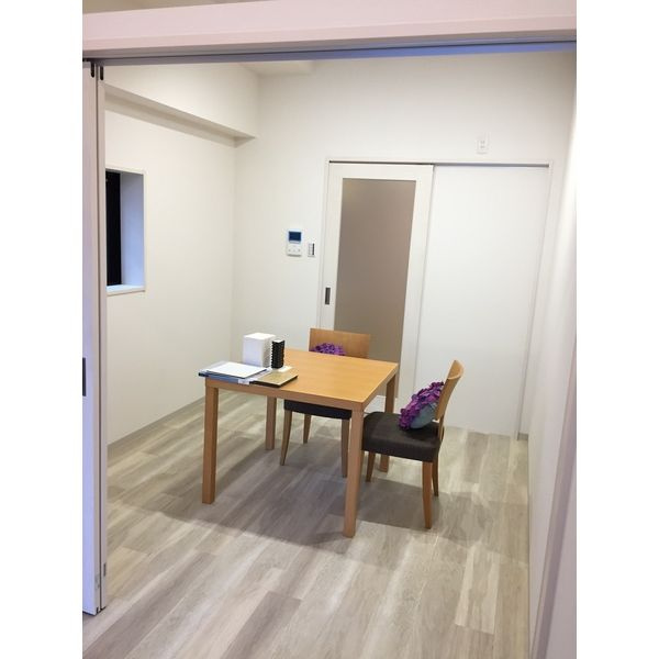 AZUR YABACHOの内装