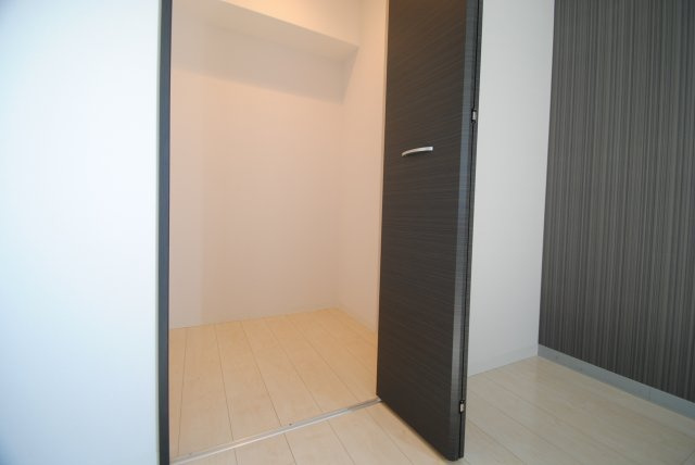 モントーレヒルズ東櫛原の収納|内装イメージ：同物件別室