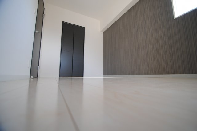 モントーレヒルズ東櫛原の寝室|内装イメージ：同物件別室