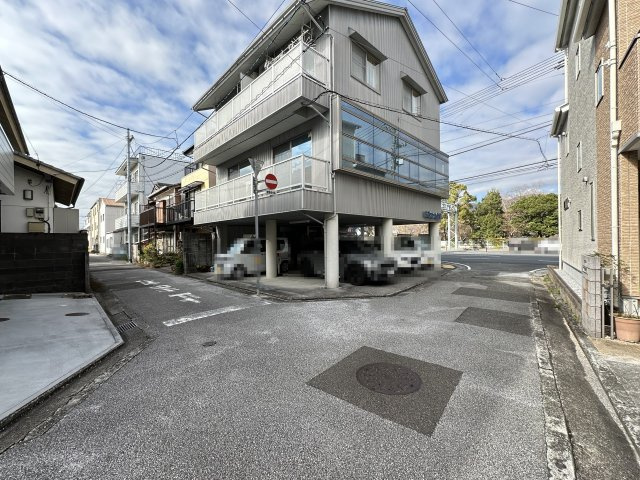 ソワール比島の外観