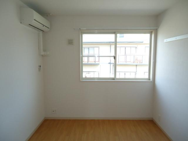 フローリストの内装|北側洋室