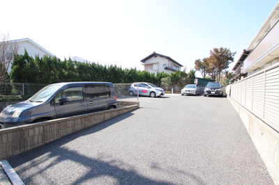敷地内駐車場（要空き確認）