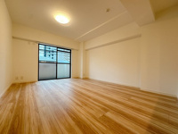 【居間・リビング】 | ライオンズマンション薬院第2 | リフォーム物件☆周辺平坦で過ごしやすい立地です☆