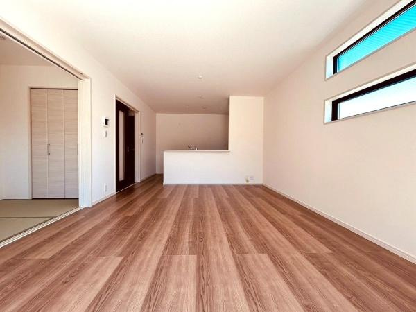 【居間・リビング】