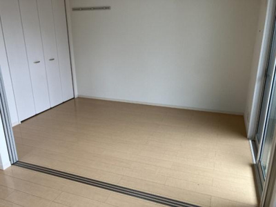 【洋室】 | サン・ド・ヴェージュ