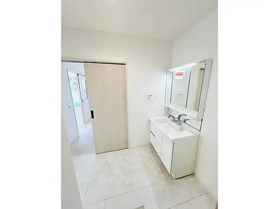 【独立洗面台】