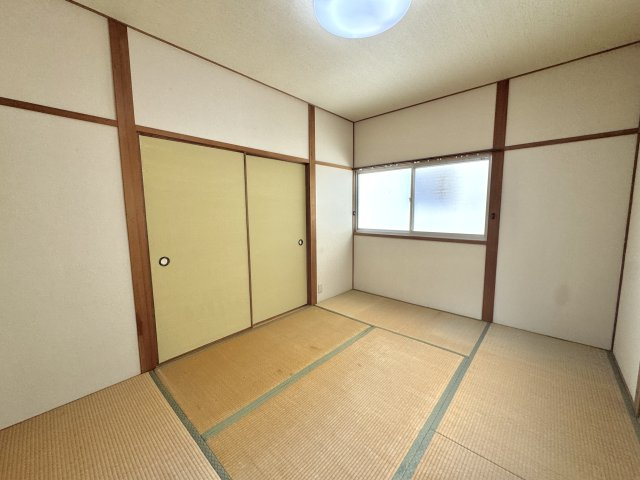 谷上貸家の画像