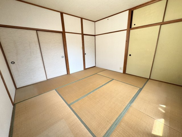 谷上貸家の画像