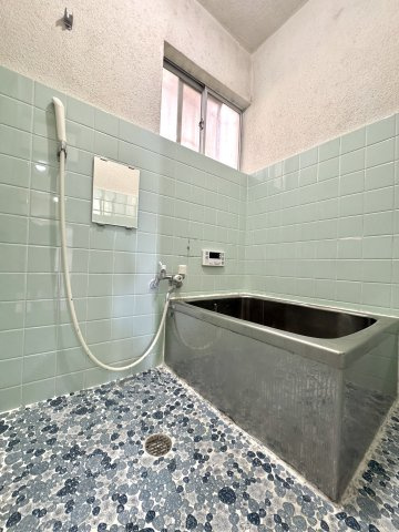 谷上貸家の画像