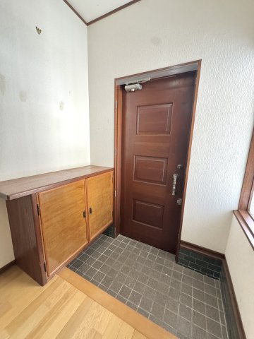 谷上貸家の画像