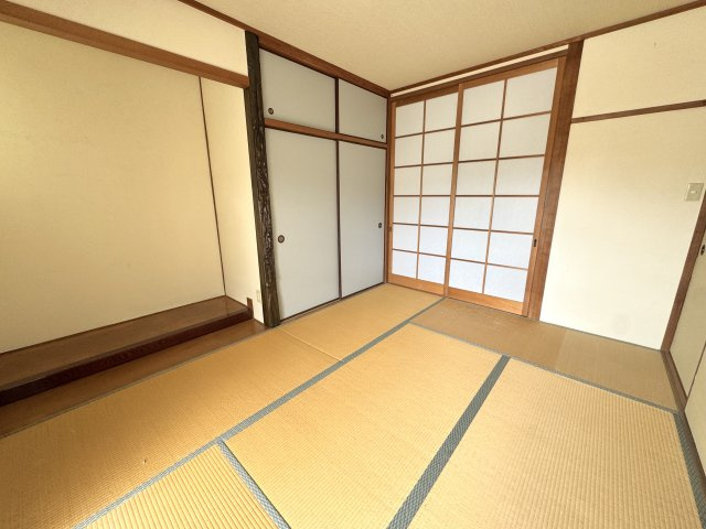 谷上貸家の画像