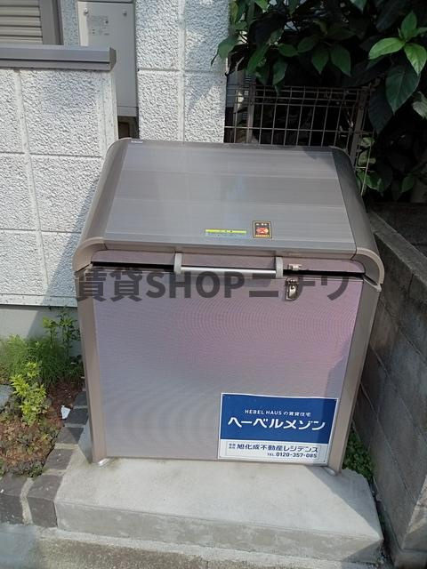 ＬａＶｉｅｅｎ　Ｆｌｅｕｒｓのその他共用部分|★入居者専用ゴミストッカー★