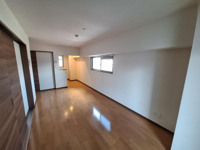 【内装】 | at.east