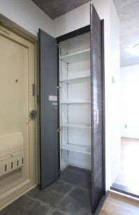 グリーンコーポの玄関