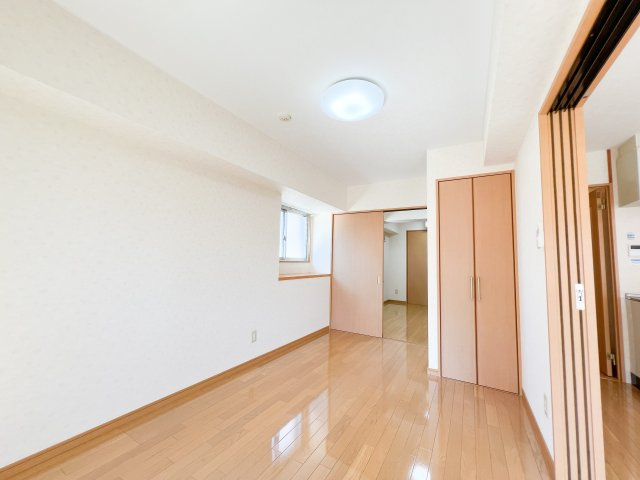 クレアフジモトの洋室