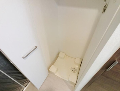 【設備】 | エスリード福島レジデンス | 洗濯機置き場です