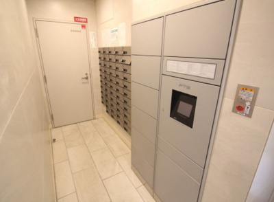 【その他共用部分】 | エスリード福島レジデンス | 宅配ボックスです