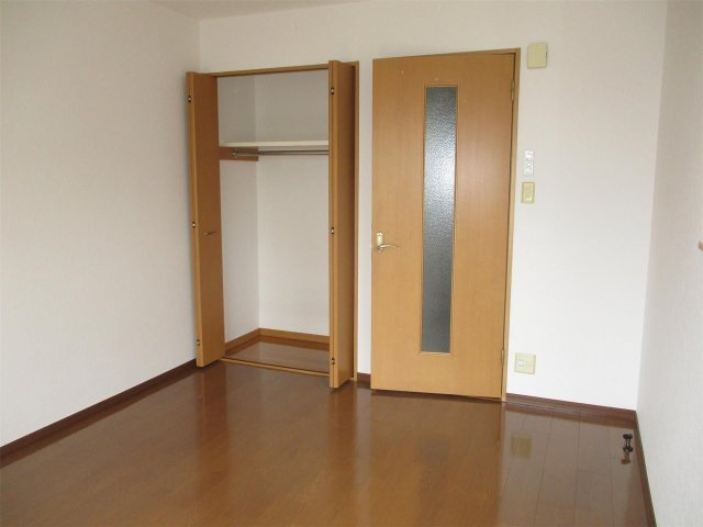 【寝室】メゾンビアンネートル 