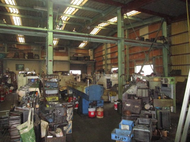 岸和田市内畑町956売工場の内装