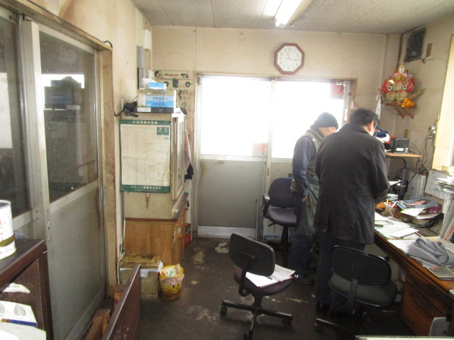 岸和田市内畑町956売工場の内装