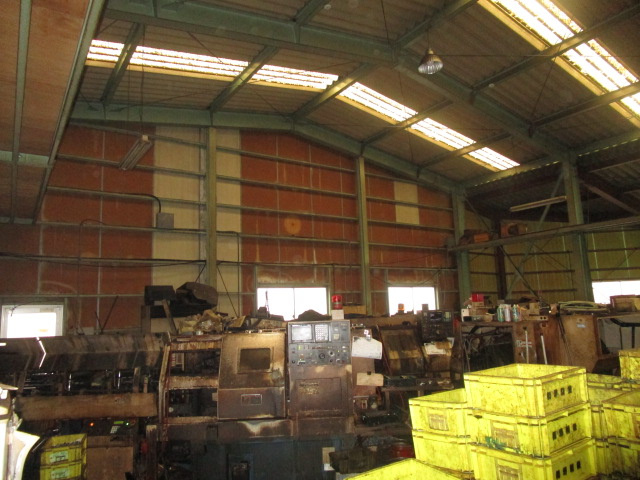 岸和田市内畑町956売工場の内装