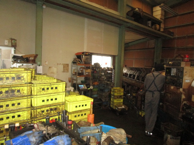 岸和田市内畑町956売工場の内装