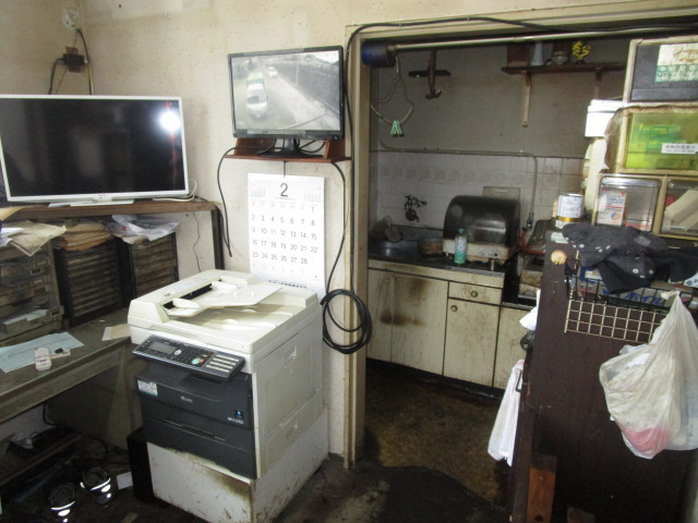 岸和田市内畑町956売工場の内装