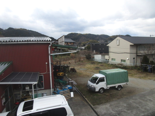 岸和田市内畑町956売工場の外観