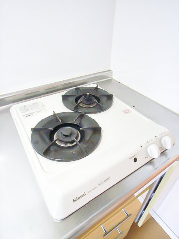 サヴォイスタジオスイーツ　2階のキッチン|現状優先。