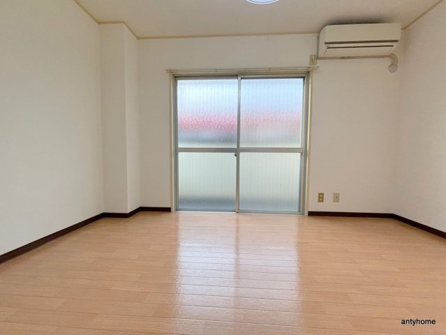 サンハイツ江坂の寝室