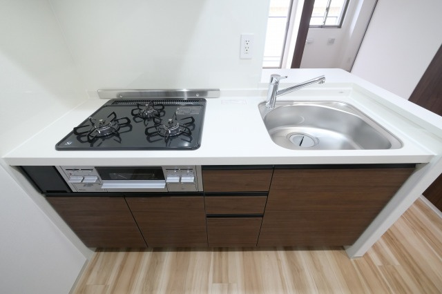 STANDZ新大阪のキッチン