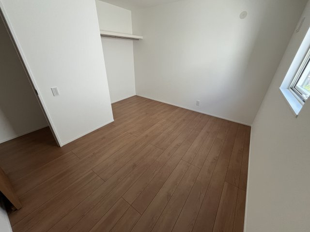 仲介手数料不要！　東根市中央東二丁目2-10（B棟）の洋室