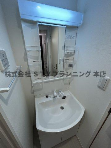 仲介手数料０円！DoubleTree御器所の独立洗面台