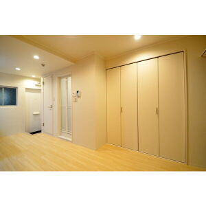 大栄マンションの洋室|きれいな洋室です
