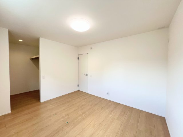 仲介手数料不要！　東根市中央東二丁目2-10（A棟）の洋室