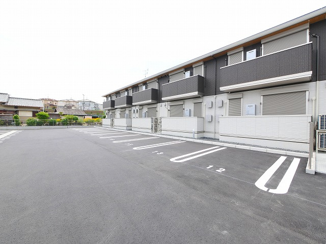 Bela　sunoの駐車場|駐車場に車を止められます
