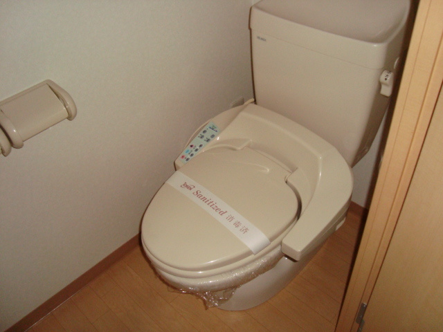 グレイスヴィラ花水木のトイレ|シャワー付トイレ