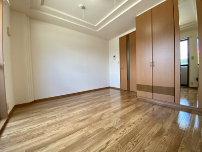 【洋室】 | グランディール・プラム