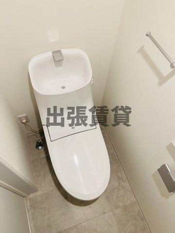 仲介手数料０円！LE　COCON　岩塚のトイレ