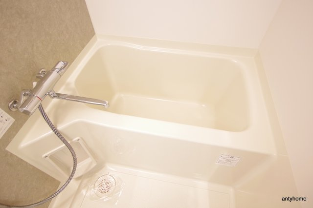 スプランディッド新大阪3　仲介手数料無料の浴室