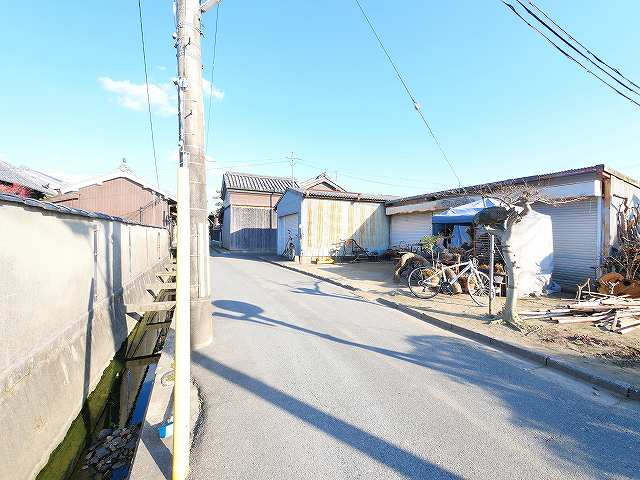 美濃庄町ガレージ