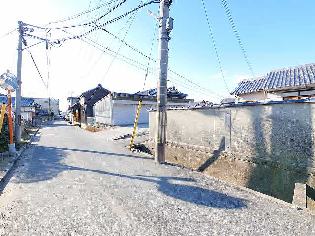 美濃庄町ガレージ