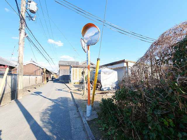 美濃庄町ガレージ