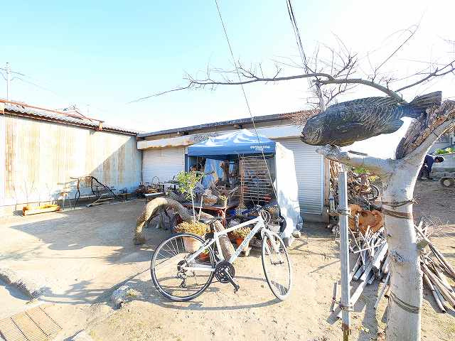 美濃庄町ガレージ