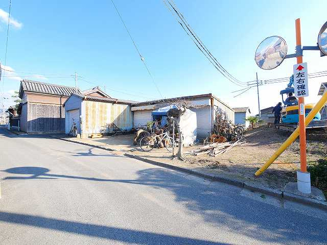 美濃庄町ガレージ